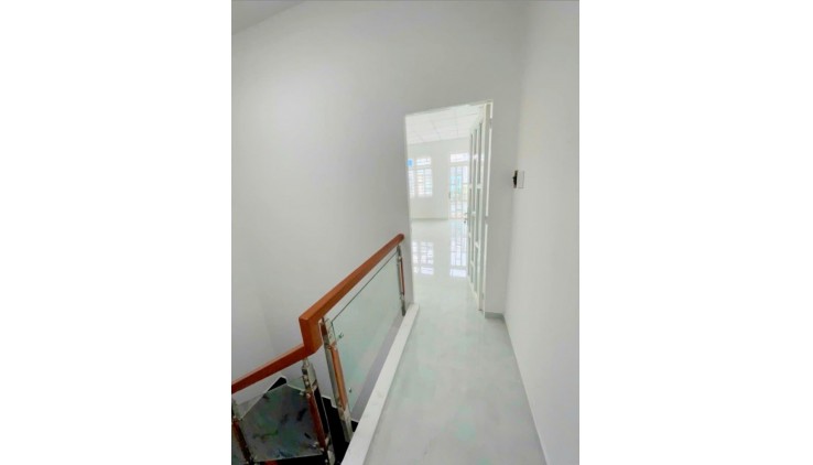NGAY HOÀ BÌNH - PHAN ANH - 3 TẦNG 3PN - HẺM XE HƠI - 40M2 - SHR GIÁ 4.55 TỶ